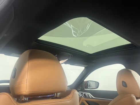 Used 2025 BMW i4 xDrive40i w/ Premium Package image 17