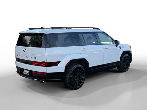 Used 2025 Hyundai Santa Fe Calligraphy image 5