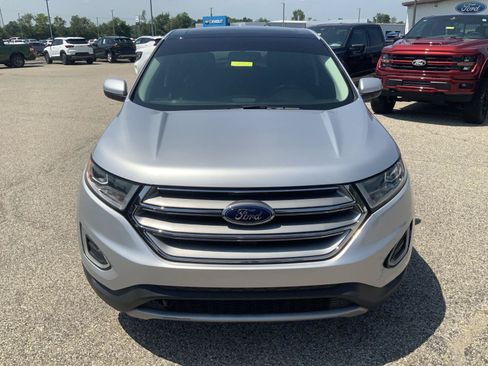 Used 2017 Ford Edge Titanium w/ Equipment Group 301A AWD/4WD image 3