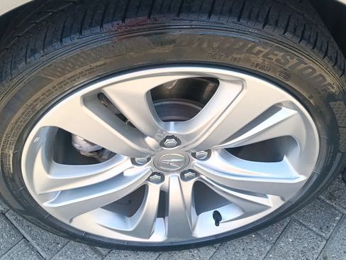 Used 2023 Acura TLX w/ Technology Package image 9