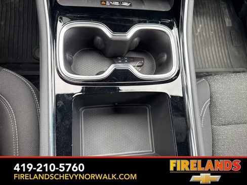 New 2025 Chevrolet Traverse LT w/ Enhanced Driving Package image 28