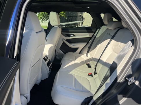 Used 2026 Jaguar F-PACE R-Dynamic S AWD/4WD image 30