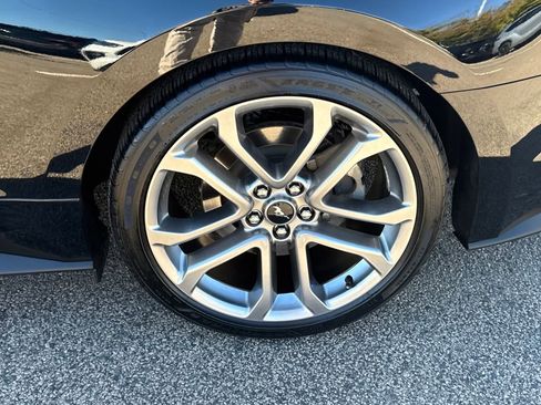Used 2022 Ford Mustang GT Premium image 33