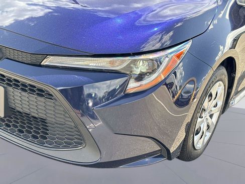 Used 2020 Toyota Corolla LE image 9