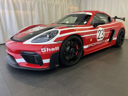 Used 2025 Porsche 718 Cayman GT4 RS image 1