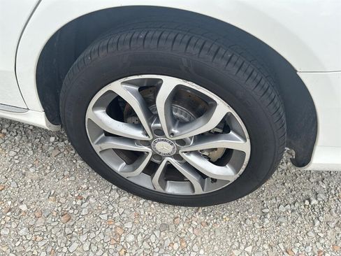 Used 2016 Mercedes-Benz C 300 4MATIC Sedan image 30