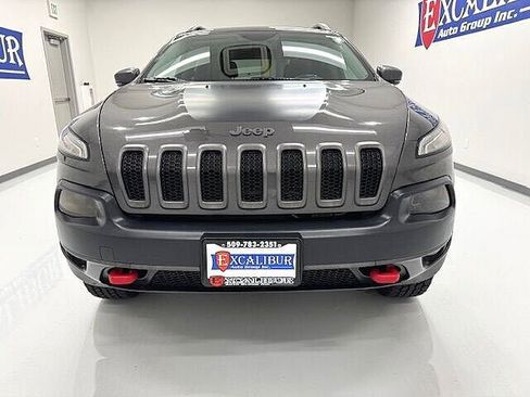 Used 2018 Jeep Cherokee Trailhawk w/ Quick Order Package 27L image 6
