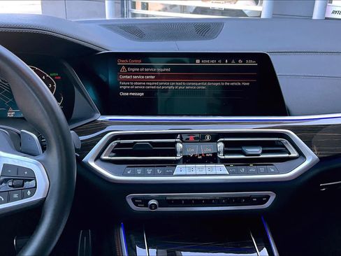 Used 2023 BMW X5 sDrive40i w/ Executive Package image 6