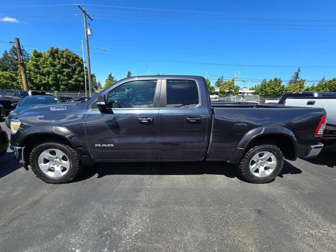 Used 2021 RAM 1500 Big Horn AWD/4WD image 2