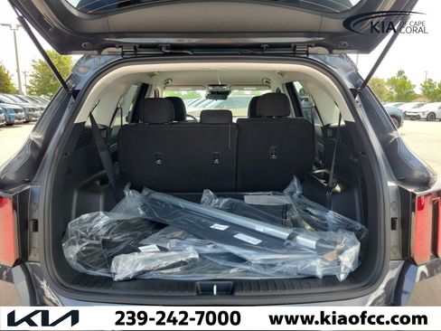 New 2026 Kia Sorento LX FWD image 10