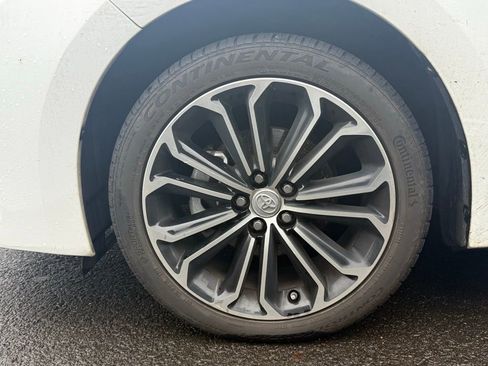 Used 2016 Toyota Corolla S Premium image 9