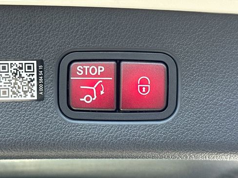 Certified 2026 Mercedes-Benz GLC 300 GLC 300 image 21