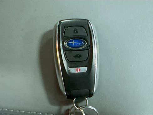 Used 2019 Subaru Outback 2.5i Limited AWD/4WD image 34