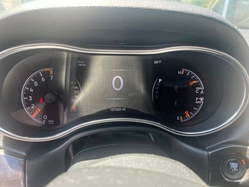Used 2014 Jeep Grand Cherokee Limited AWD/4WD image 2