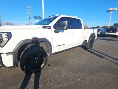 Used 2024 GMC Sierra 2500 AT4 w/ AT4 Premium Plus Package