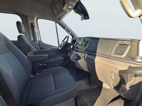 Used 2023 Ford Transit 350 XL image 18