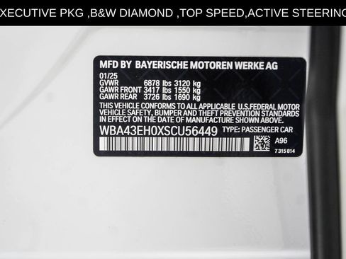 Used 2025 BMW 750e xDrive w/ Executive Package AWD/4WD image 59
