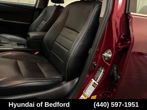 Used 2016 Toyota Camry XLE w/ Moonroof Package FWD image 10