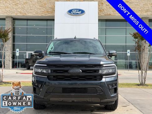 Used 2024 Ford Expedition Max Limited RWD image 2