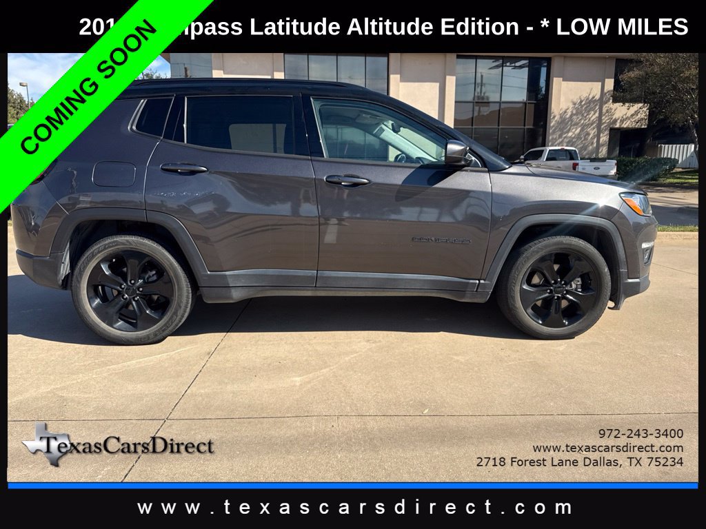 Used 2019 Jeep Compass Latitude FWD image 2
