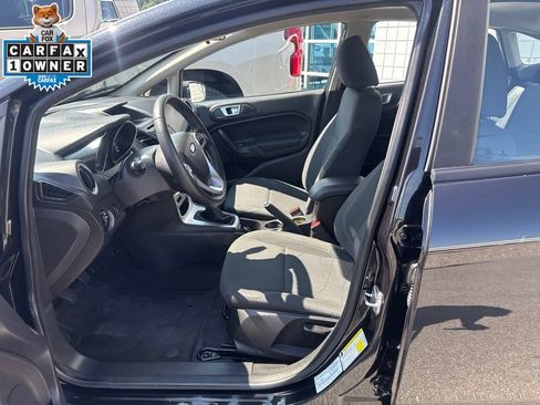 Used 2015 Ford Fiesta SE FWD image 10