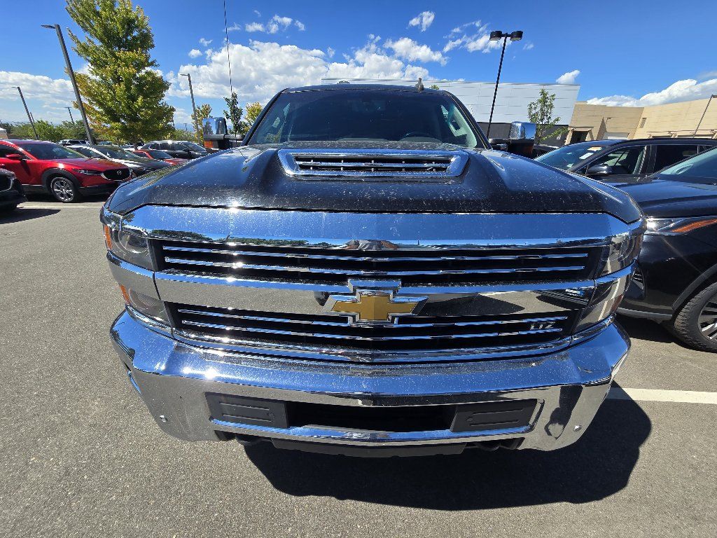 Used 2018 Chevrolet Silverado 2500 LTZ w/ Duramax Plus Package AWD/4WD image 7