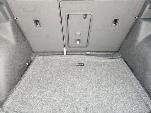 New 2024 Volkswagen Taos SE image 22