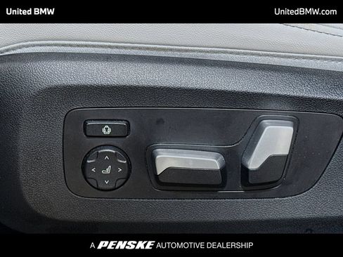 Used 2024 BMW X5 sDrive40i w/ Premium Package RWD image 4