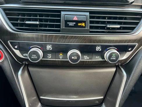 Used 2018 Honda Accord EX-L image 40