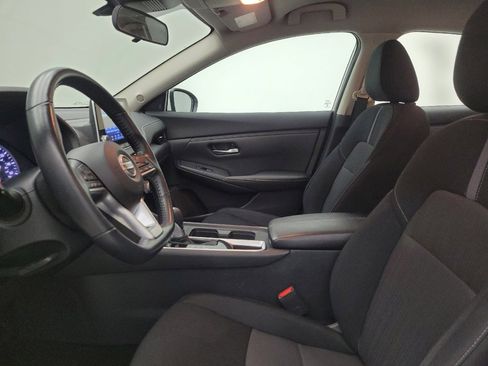 Used 2022 Nissan Sentra SV w/ Trunk Package image 17