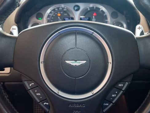 Used 2012 Aston Martin Virage Coupe RWD image 16