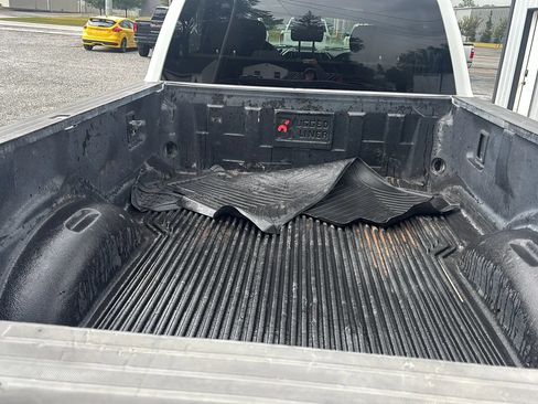 Used 2018 Ford F250 XLT AWD/4WD image 5