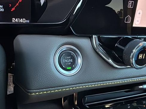 Used 2024 Chevrolet Colorado ZR2 w/ ZR2 Bison Edition image 29