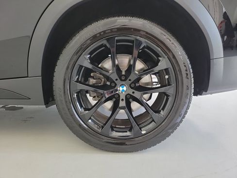 Used 2022 BMW X6 xDrive40i AWD/4WD image 12