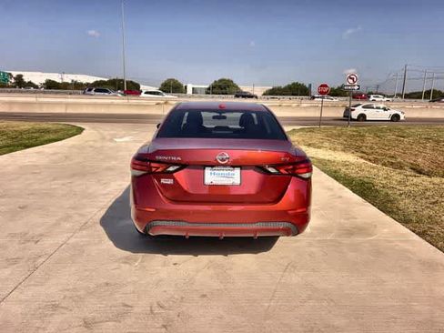 Used 2023 Nissan Sentra SV w/ Trunk Package FWD image 6