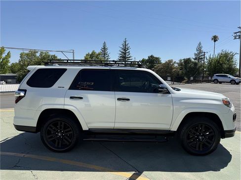 Used 2020 Toyota 4Runner Nightshade AWD/4WD image 5