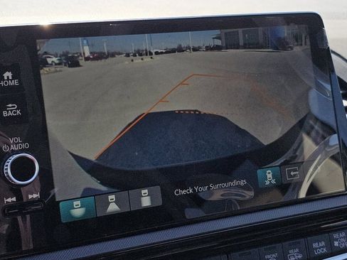 New 2026 Honda Odyssey Touring image 15