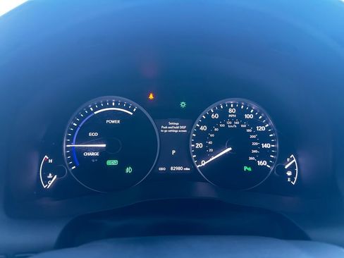 Used 2015 Lexus ES 300h image 50