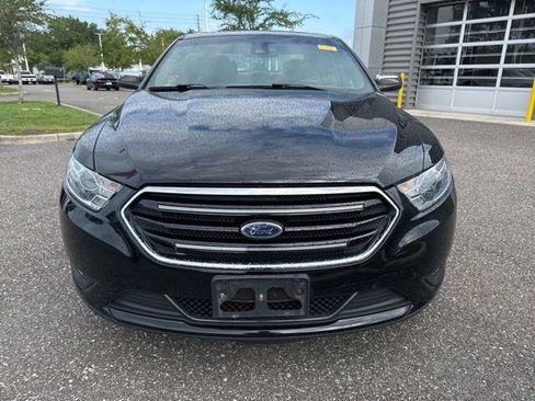 Used 2017 Ford Taurus Limited w/ Driver Assist Package FWD image 16