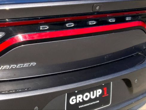 Used 2022 Dodge Charger SXT image 30