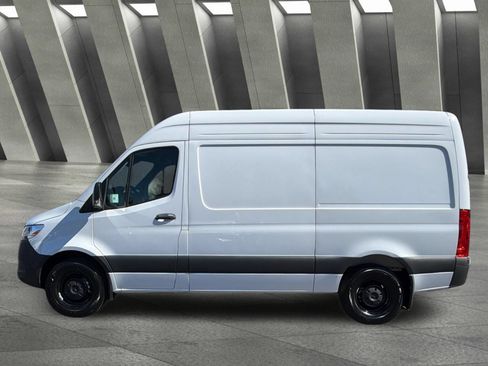 Used 2026 Mercedes-Benz Sprinter 2500 image 7