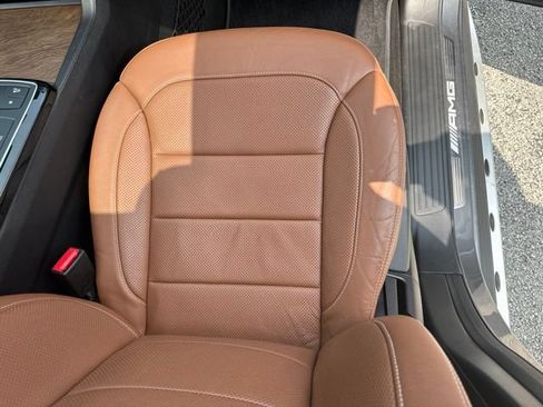 Certified 2018 Mercedes-Benz GLE 43 AMG 4MATIC image 44