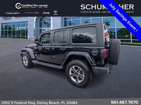 Used 2022 Jeep Wrangler Unlimited Sahara w/ Safety Group AWD/4WD image 5