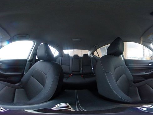 Used 2025 Nissan Altima 2.5 SV image 44