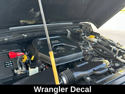 Used 2021 Jeep Wrangler Unlimited Sport AWD/4WD image 26