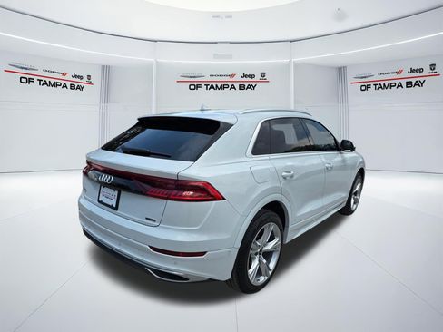 Used 2023 Audi Q8 Prestige AWD/4WD image 6