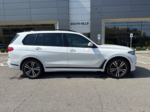 Used 2020 BMW X7 M50i w/ Dynamic Handling Package AWD/4WD image 5