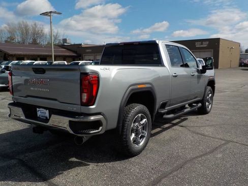 New 2026 GMC Sierra 2500 SLE w/ SLE Value Package; AWD/4WD image 3