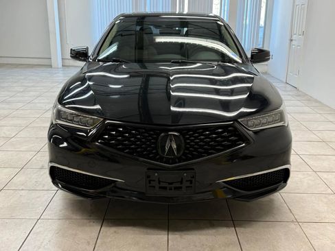 Used 2020 Acura TLX image 2