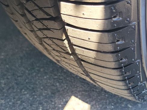 Used 2020 Toyota Camry LE w/ Carpet Mat Package image 25